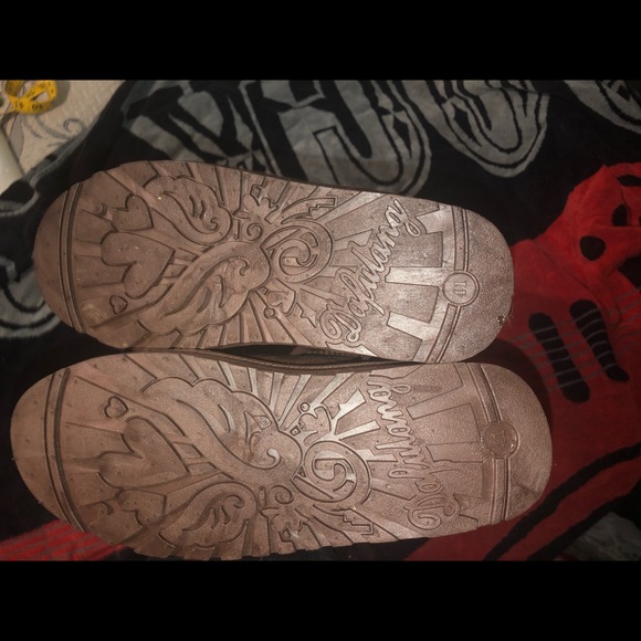 fuzzy boots - Picture 3 of 3